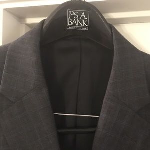 Jos A. Bank- Travelers Collection Dark Gray Suite